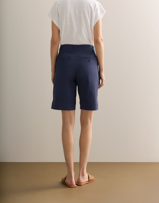 Trenery - Stretch Cotton Twill Walker Short in Navy