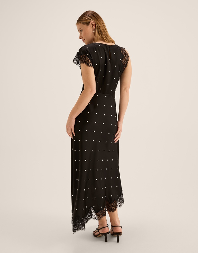 Review - Mila Spot Dress