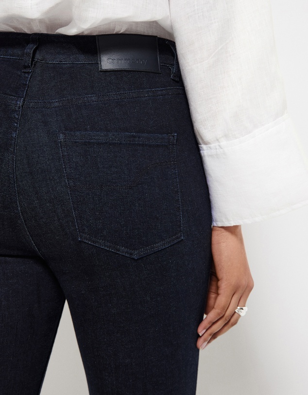 Commonry - The Tech Stretch Jean