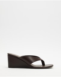 Dazie - Erin Thong Wedge Heels