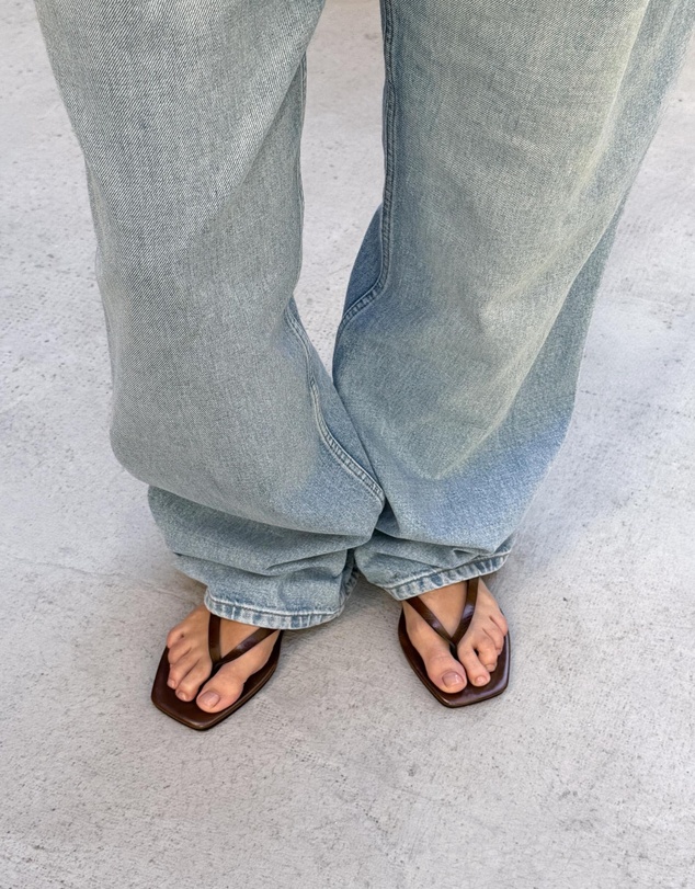 Alohas - Ola Leather Sandals - Women's