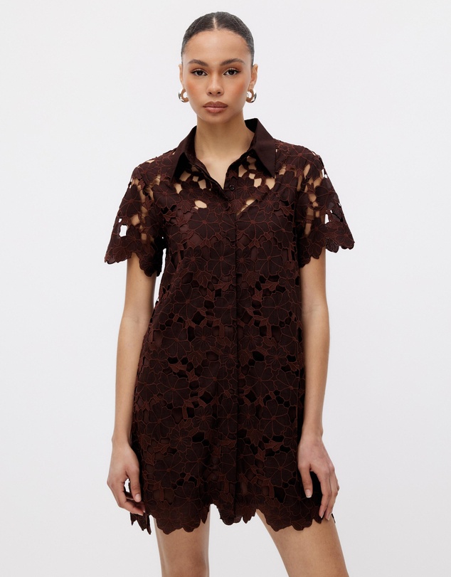 Minima Esenciales - Maeve Embroidered Mini Shirt Dress