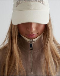 Aim'n - Varsity Cap