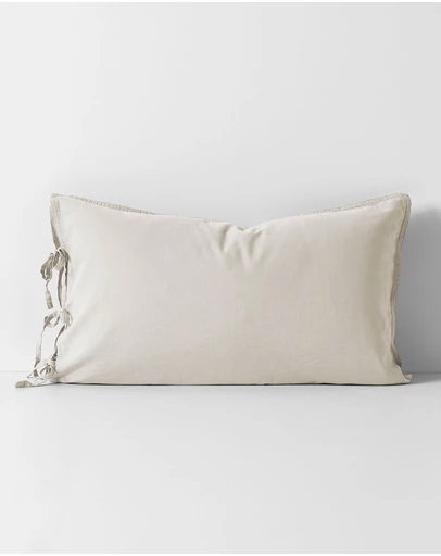 Aura Home - Maison Vintage Standard Pillowcase