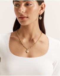 Review - Love Story Necklace