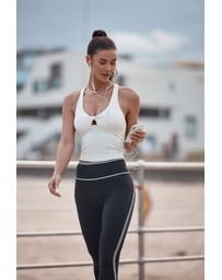 Lorna Jane - Playmaker Ankle Biter Leggings