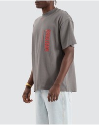 Kiss Chacey - Infinite Street Tee