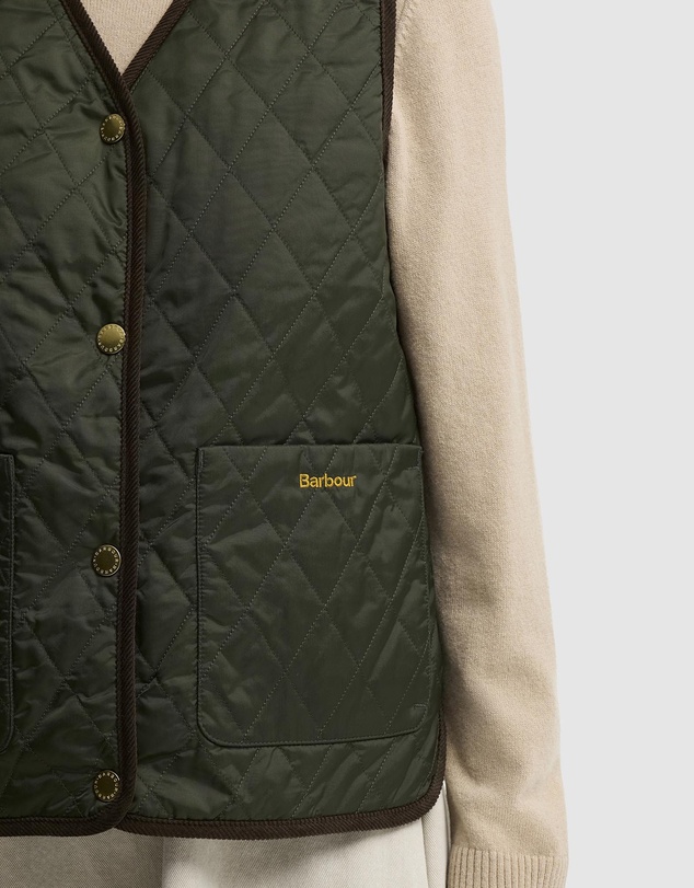 Barbour - Tartan Reimaginedicons Reversible Tartan Quilted Liner