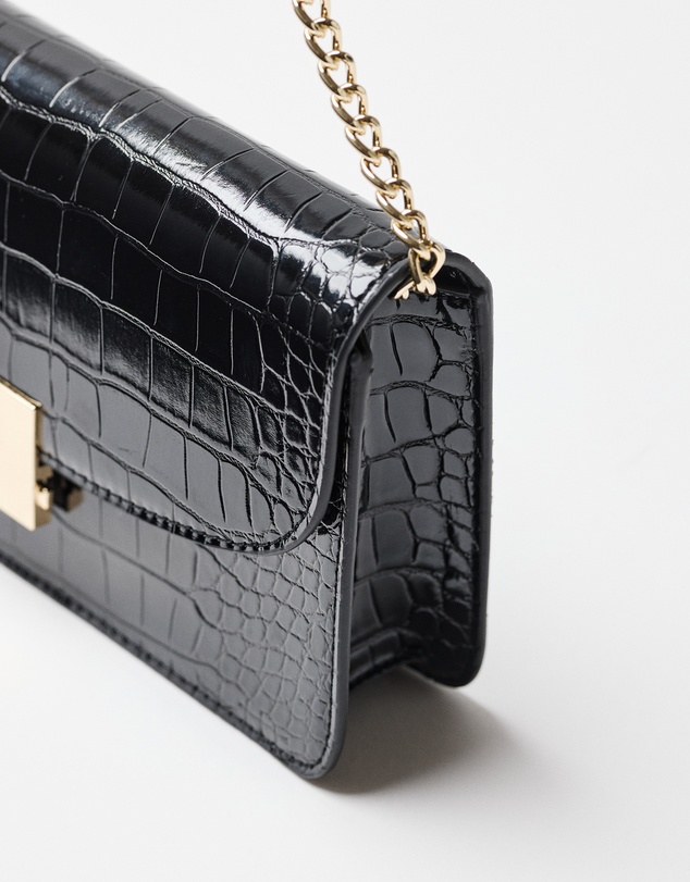Commonry - Elsie Textured Crossbody Bag