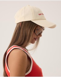 Araminta James - Tropiques Cap