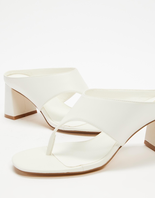 Dazie - Elodie Block Heel Thong Sandals