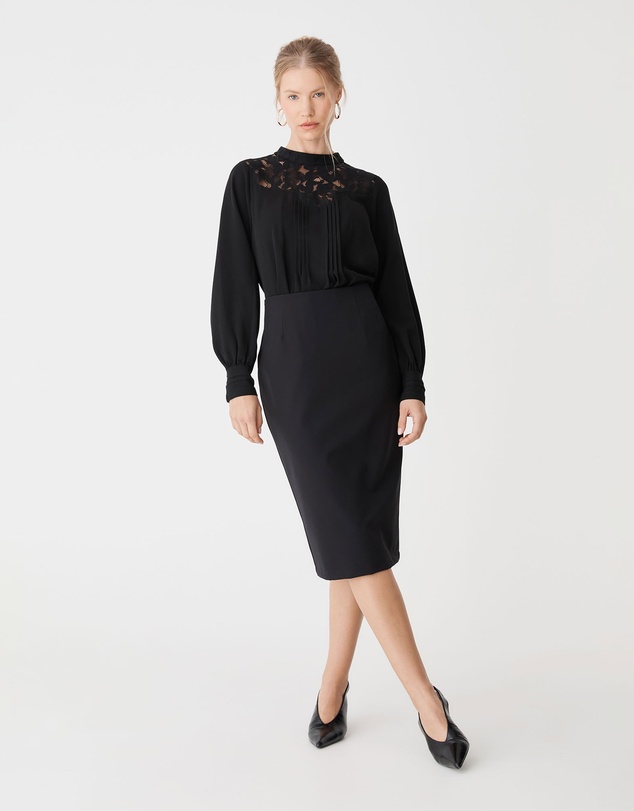 Forcast - Fiora Lace Yoke Blouse