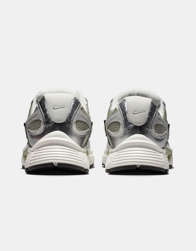 Nike - V5 RNR - Women's