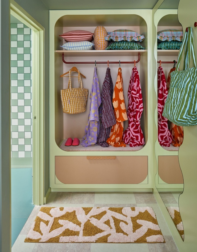 Mosey Me - Abstract Bath Runner