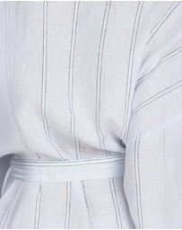 Gingerlilly - Rosalind Linen Robe
