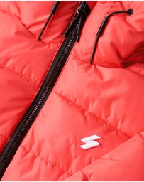 Superdry - Slim Fit Hooded Spirit Sports Puffer