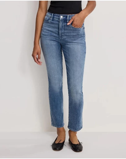 Good American - Good Legs Straight Jeans