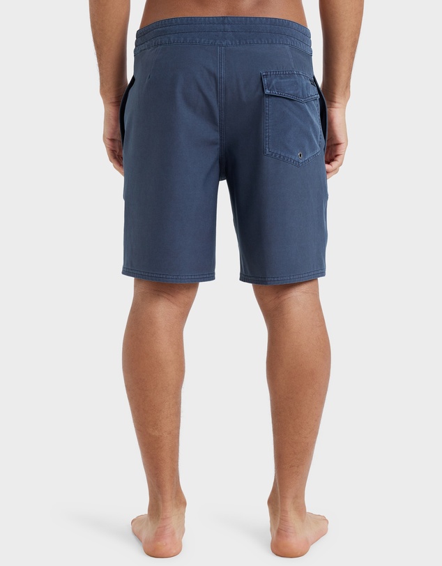 Quiksilver - Mens Surfsilk 18