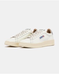 Autry - Dallas Low Wom Sneakers - Women's