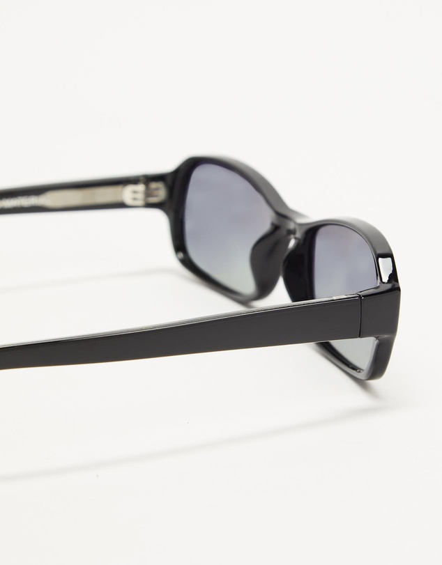 Reality Eyewear - Millennium