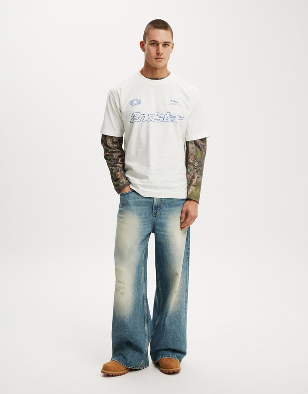 Cotton On - Box Fit Graphic T-Shirt