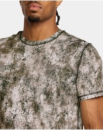 RVCA - Mens Vent Lite T-Shirt