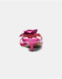 Michael Kors - Jacie Kitten Sandals - Women's
