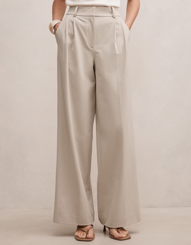 Forever New - Etta Pleated Wide Leg Pants