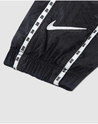 Nike - Lightweight Ripstop Jacket - Kids