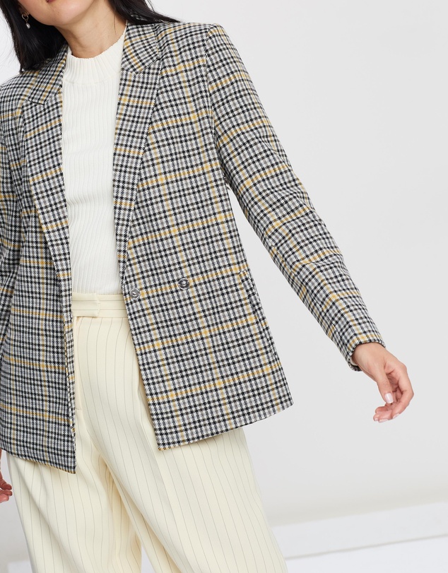 Vero Moda - Fanya LS Belted Blazer
