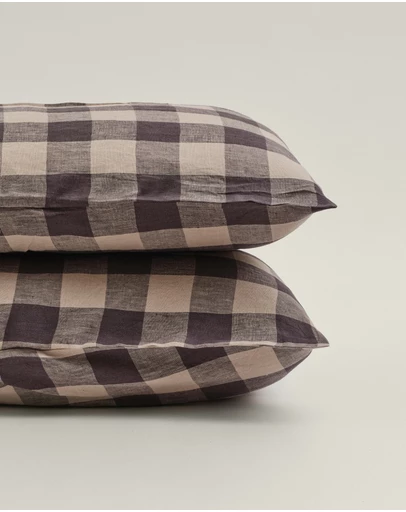 Carlotta + Gee - 100% Linen Pillowcase Set