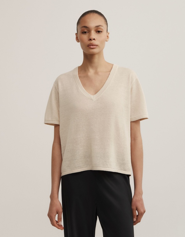 Witchery - Linen V-neck Knit T-shirt