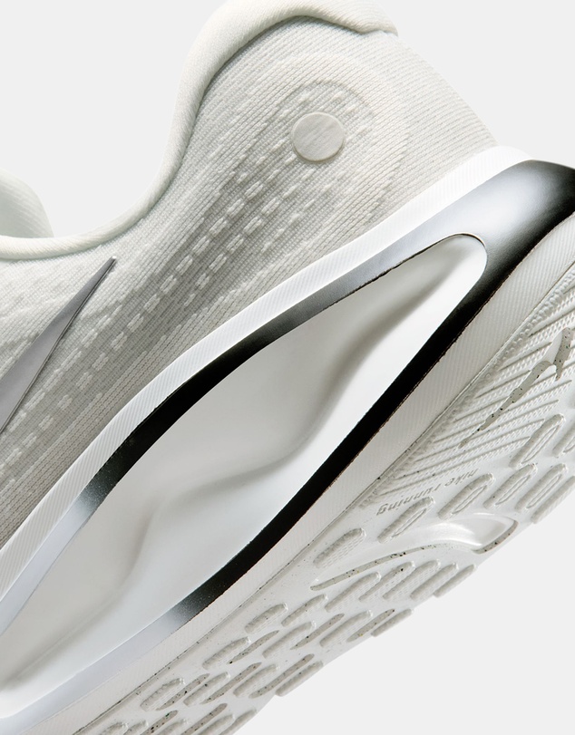 Nike - Journey Run - Men's