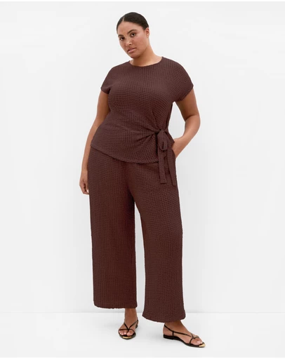 City Chic - Plus Size Zoie Side Tie Top - chocolate