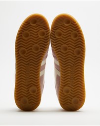 Gola - Stadium Suede - Women's
