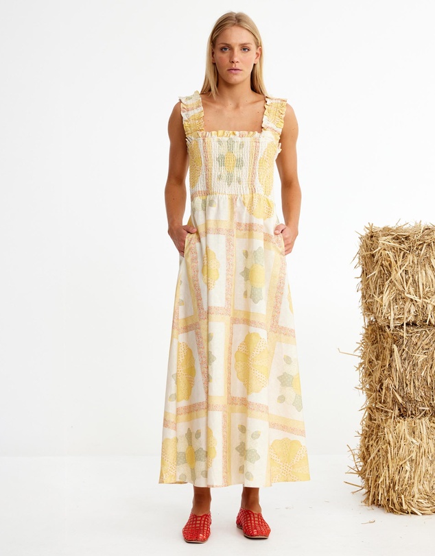 Binny - Straw Bale Dress