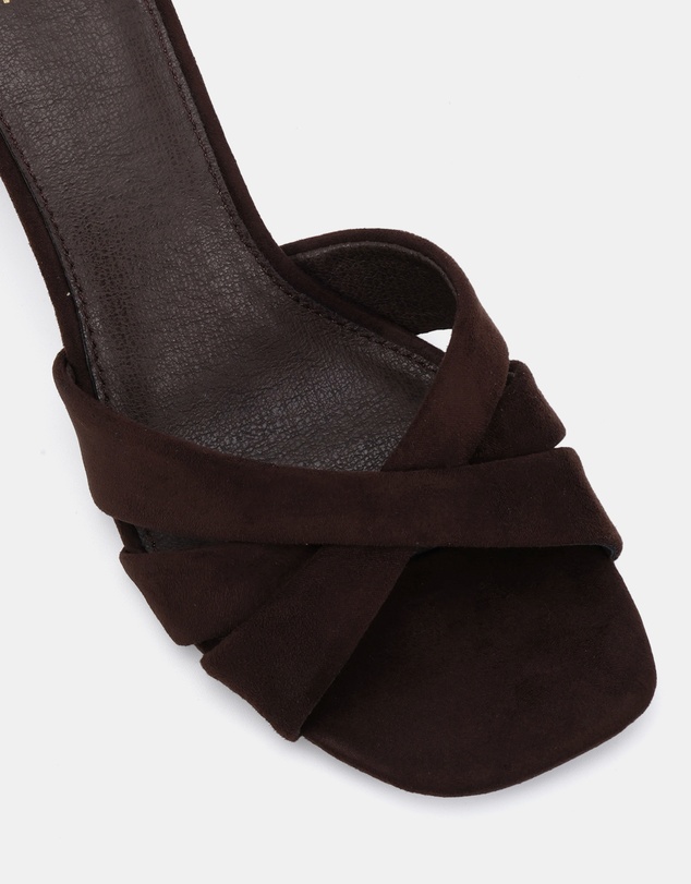 Novo - Ulliam Heels
