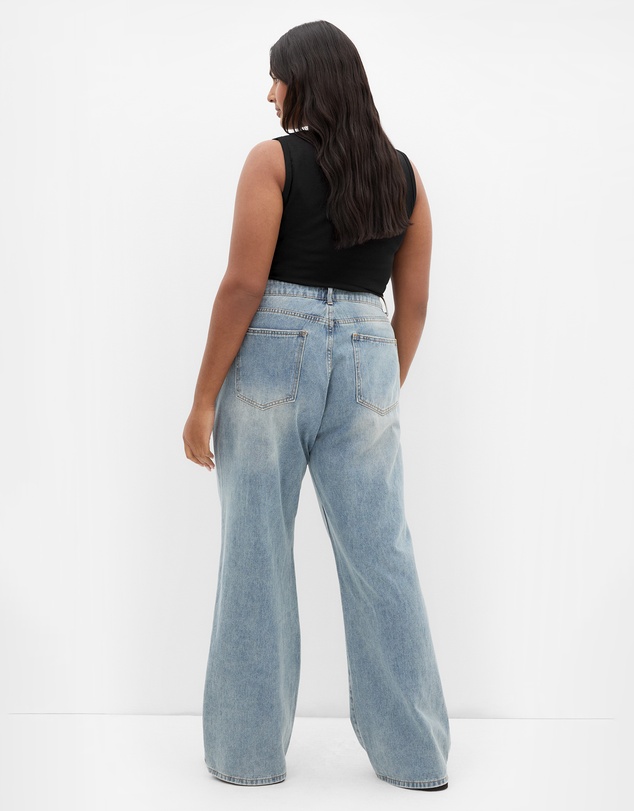 City Chic - Plus size Harley Fit Harriet Wide Leg Regular Jean - dirty wash