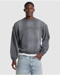 GUESS Originals - GUESS Originals Boxy Applique Crewneck Sweatshirt