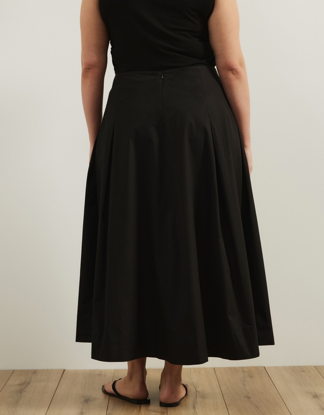Atmos&Here Curvy - Maren Cotton Pleated Maxi Skirt