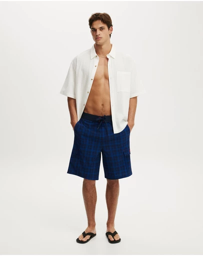 Cotton On - Super Baggy Boardshort
