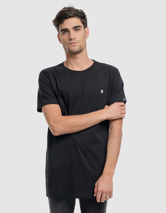 DVNT - Classic Embroidery Tee