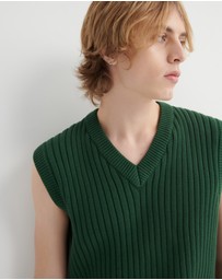 Kowtow - Luca Vest