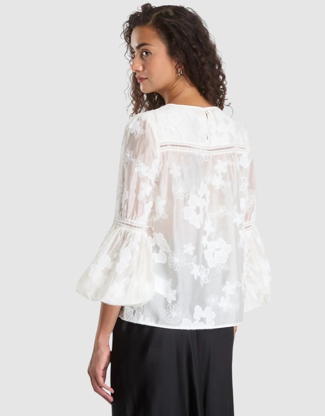 GUESS - Long Sleeve Brigitte Embro Top
