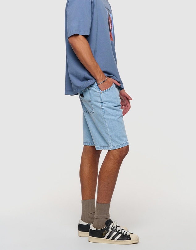 Abrand - A4 Relaxed Short Rich Rcy