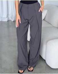 Dazie - Own It Pleated Tailored Pants