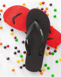 Boomerangz Footwear - Men's Black/Red Thongs with arch support and 2 x interchangeable straps