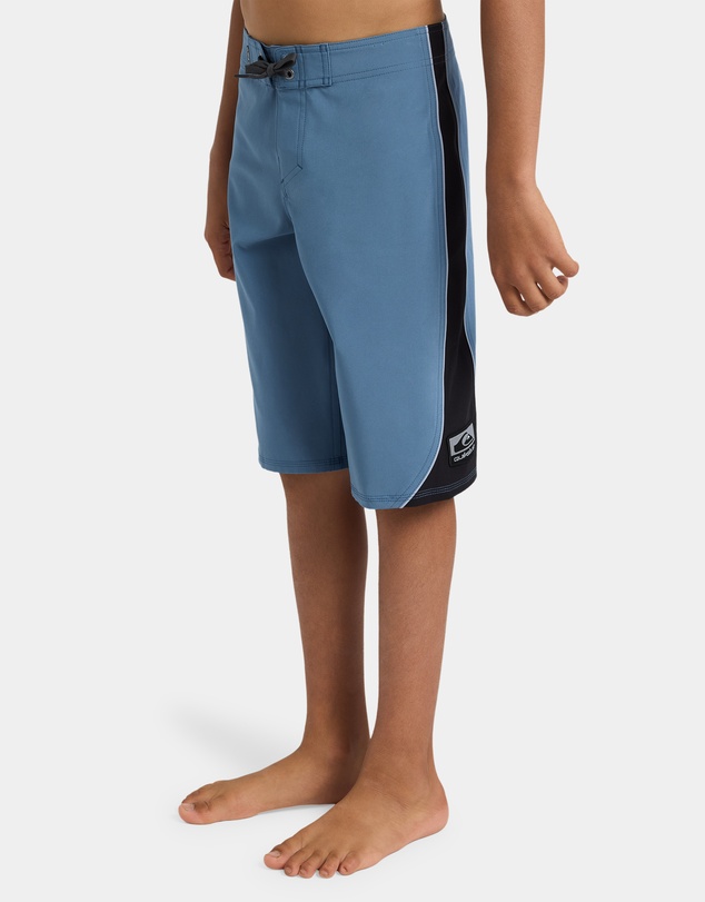 Quiksilver - Boys 8 to 16 Surfsilk Core 19