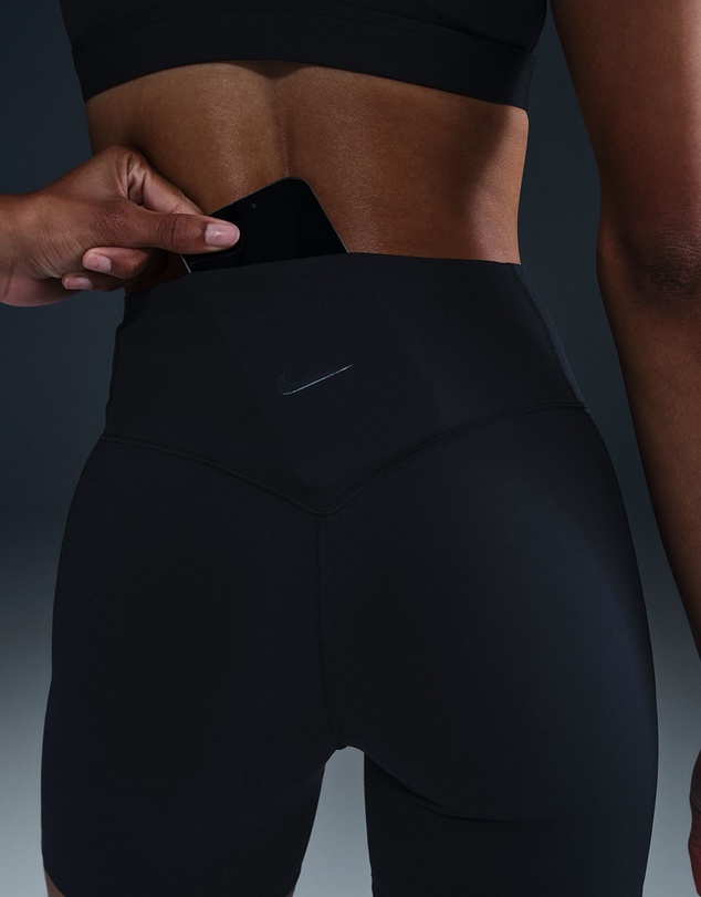 Nike - Universa High-Waisted 5in Biker Shorts