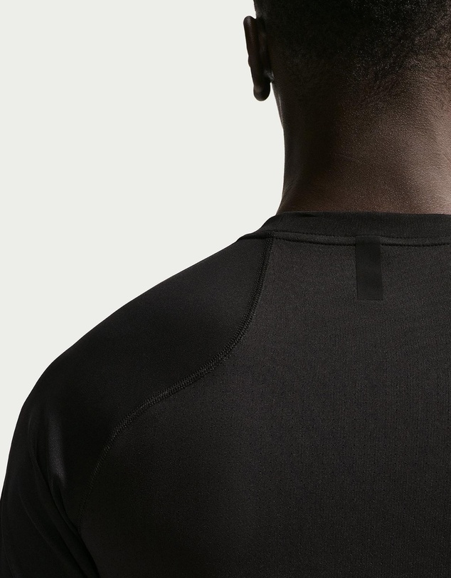 Nike - Pro Training Nike Dri-FIT Short-Sleeve Top